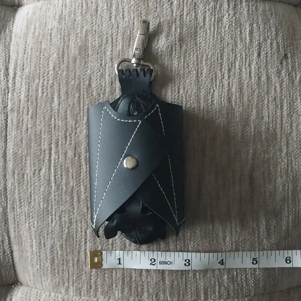 NWT Bat Bag Belt Charm Coin Purse Key Chain Black Faux Leather - Picture 5 of 8